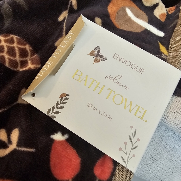 Envogue 4 piece Decorative Towel Set - Picture 3 of 16